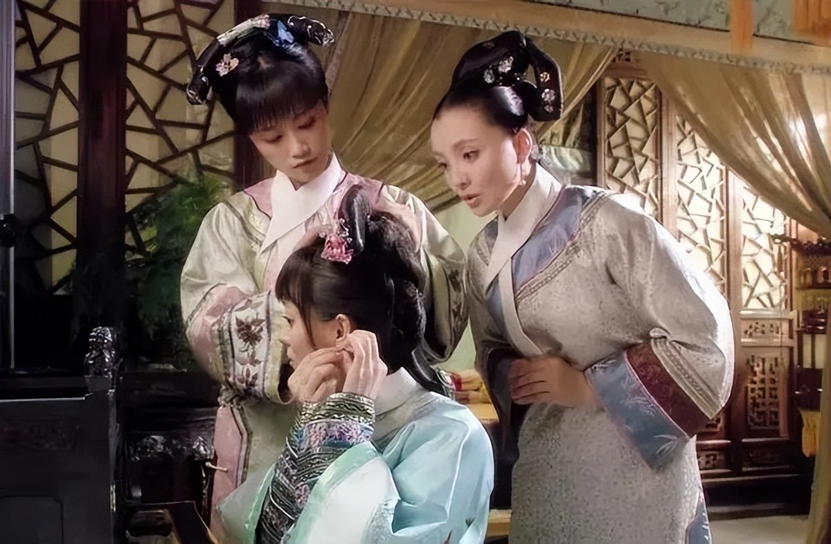 王菲|甄嬛传:太后早就发现双生子破绽,为何不揭穿?真不愧是老狐狸