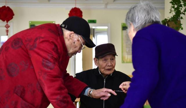 “大规模”退休潮来了,将会带来哪些挑战?80、90后要做好准备