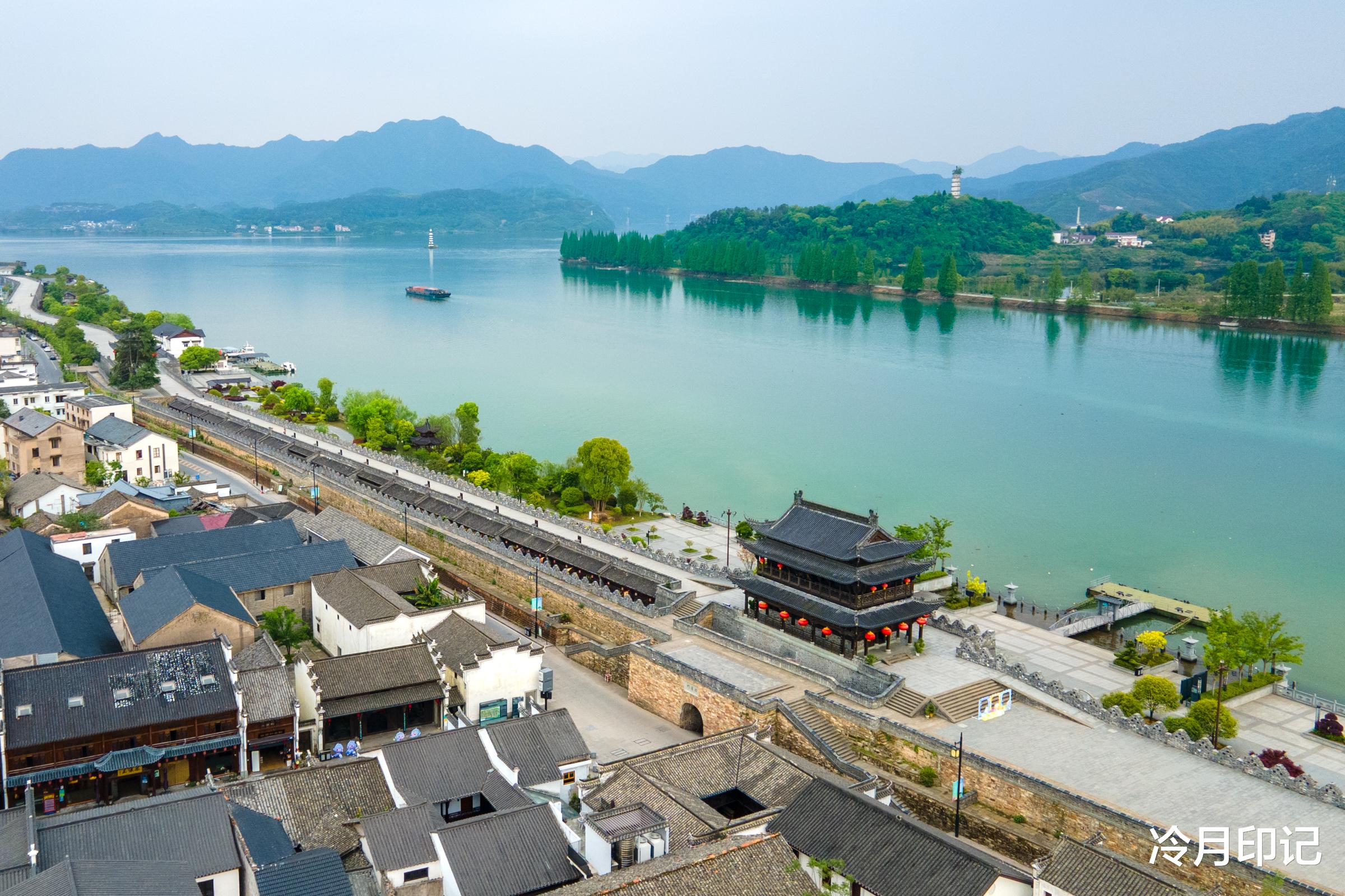 河南|浙江有座千年古镇,人文景色堪比江南名镇,虽少有人知却值得一游