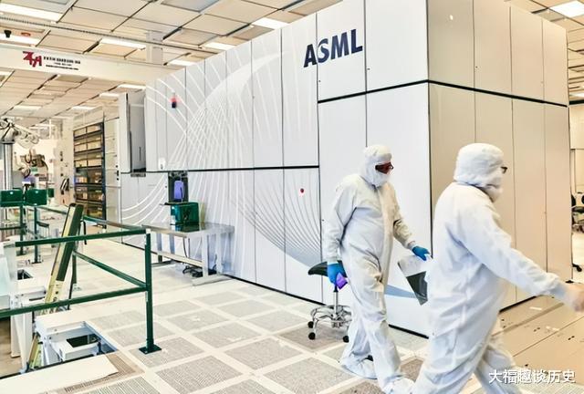 光刻机|国产光刻机传来好消息，ASML也没想到，一切来得如此之快