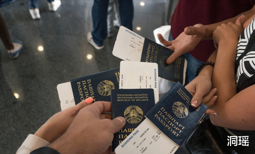 |机票价格变化大,什么时候“出手”便宜?省钱攻略来了