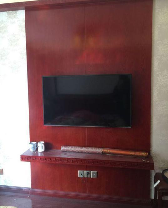 任性老公自己装修新房,全屋猪肝红中式家装,真让人受不了