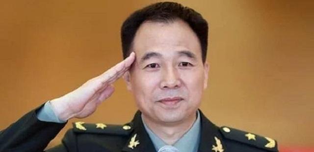 航天英雄景海鹏:从一贫如洗到三次登上太空,如今的他过得怎样?