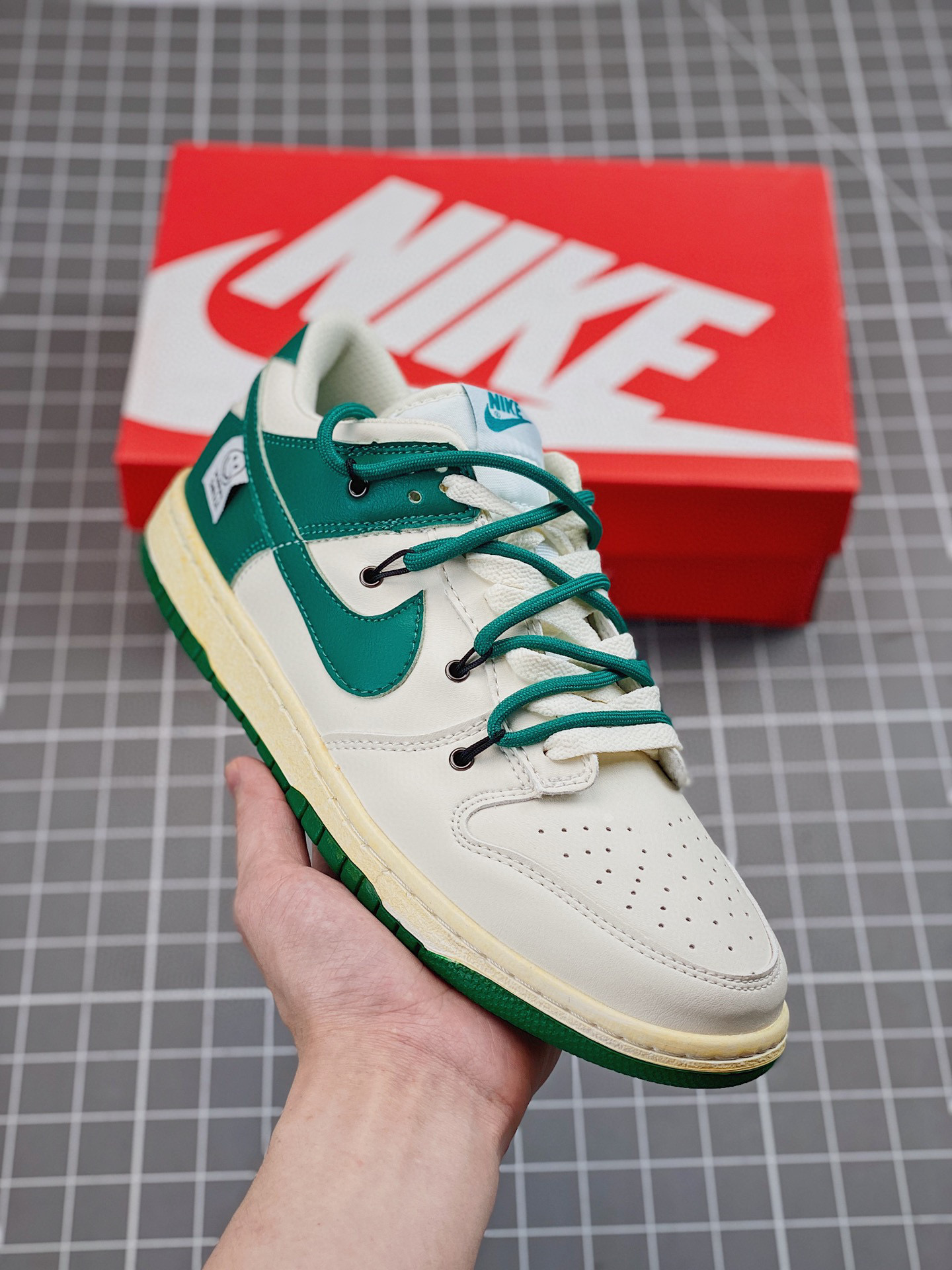 Futura x Nike Dunk Low SB联名 解构绑带滑板鞋