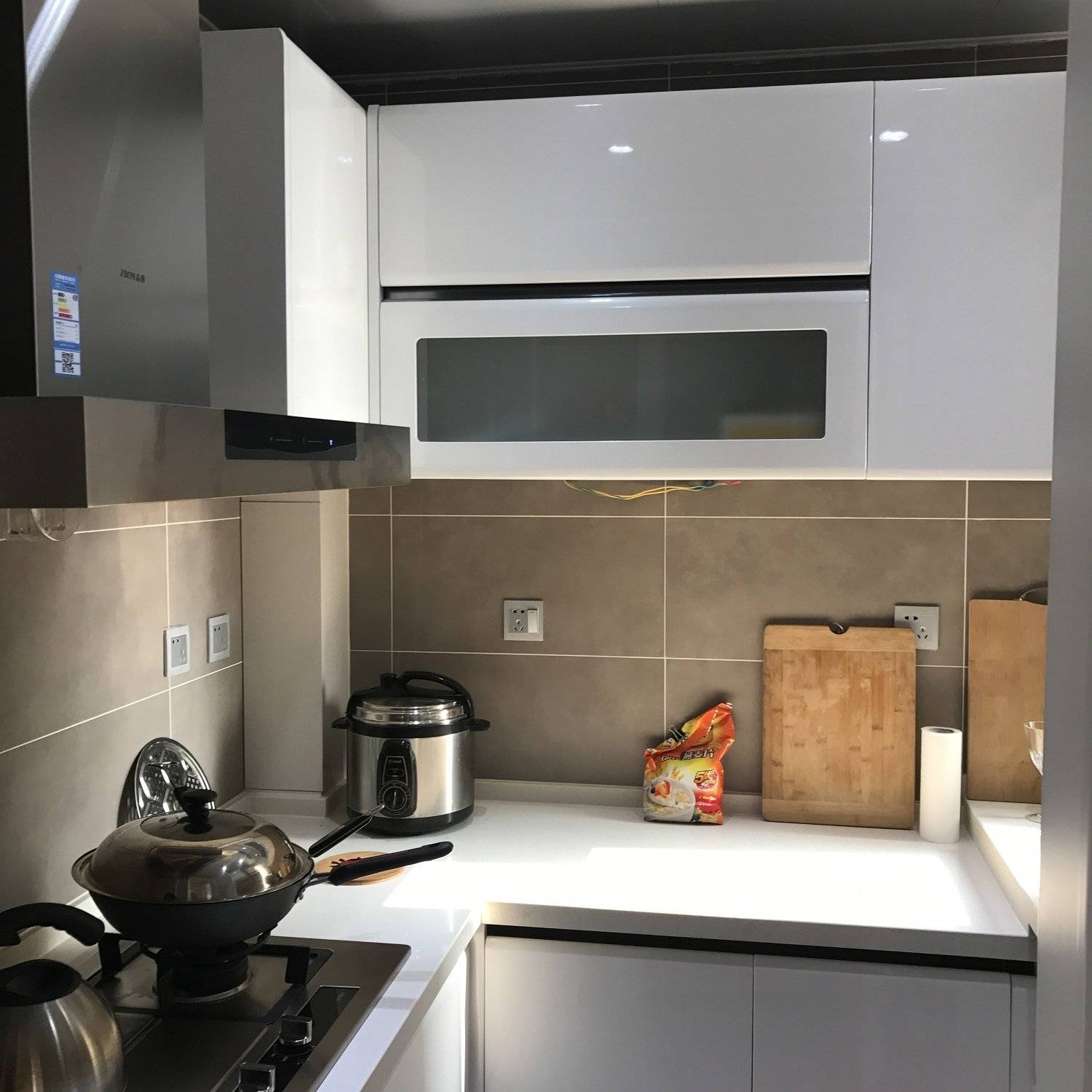 历时三个月小家完美呈现,客厅阳台这样做多间房,结果衣服没得晒