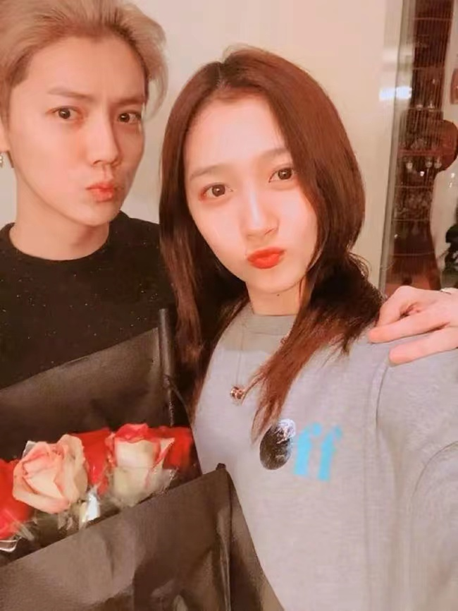 关晓彤|曝关晓彤鹿晗已领证,春节将对外官宣,结束5年恋爱长跑惹人羡