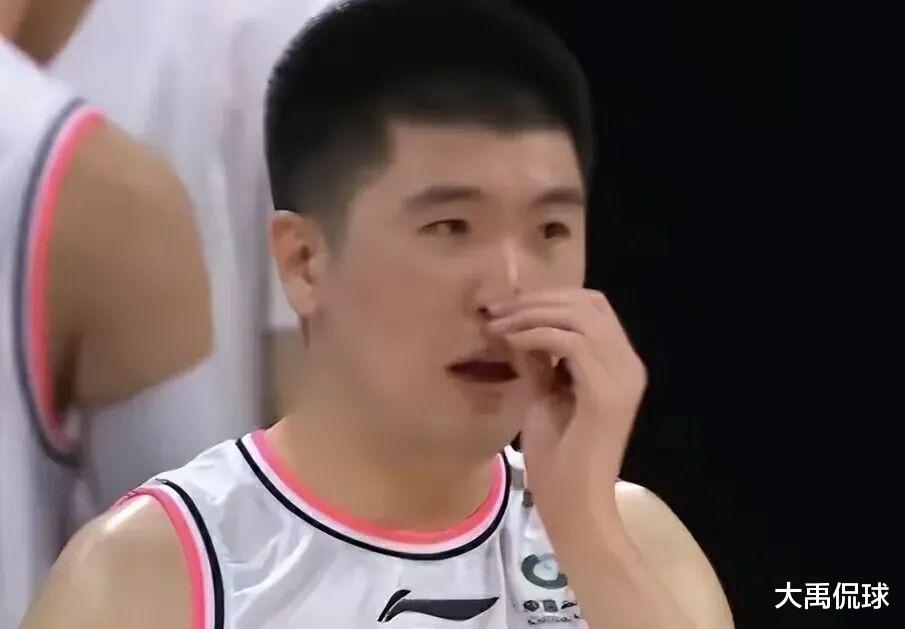 广东男篮|广东休赛期大洗牌计划或终止，6位边缘球星有望留下3人，三连冠神射迎来自我救赎
