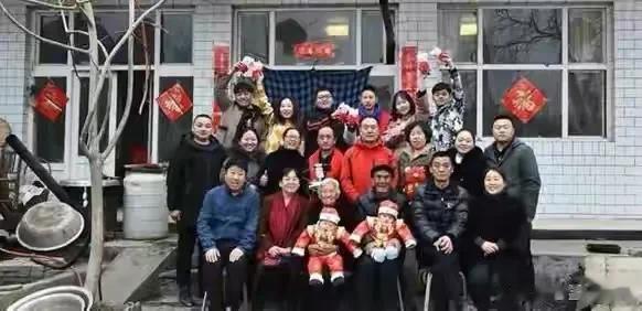 2013年,将儿子一家四口灭门的慈父为何一夜之间变恶魔?娇儿不孝