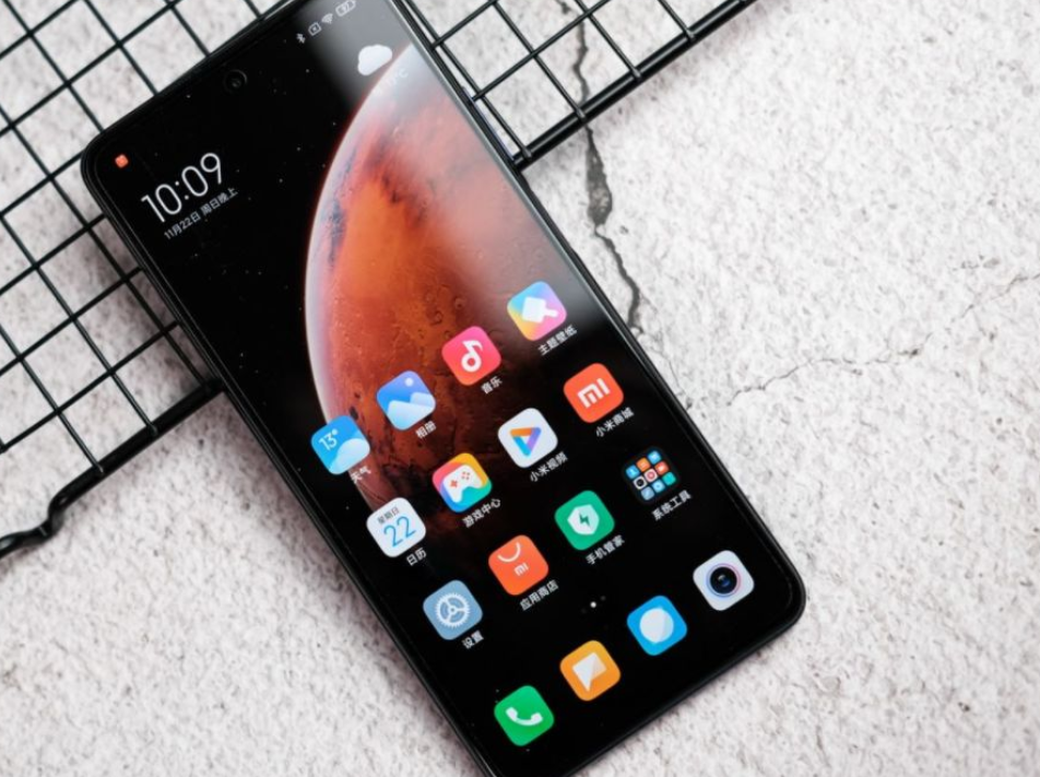 华为|小米用过一段时间，最明显的就是要不停的清理内存，很容易超过60%