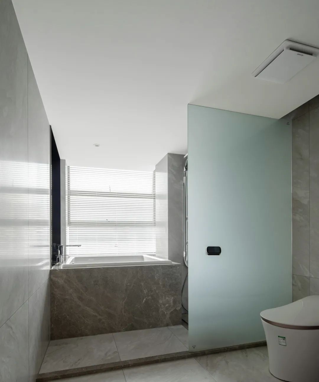 5居变2居:简约通透的150m2留学生之家,也太香了吧!