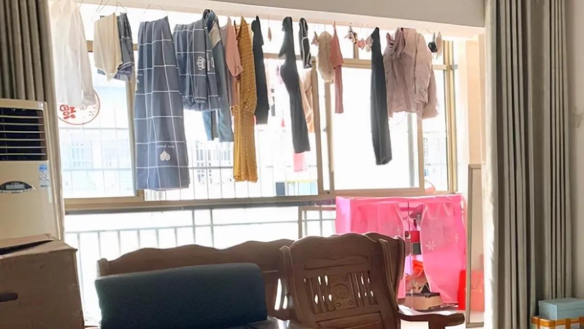 谁说晾衣一定要在阳台，我看只要学7个小法子，晾晒问题照样得以解决