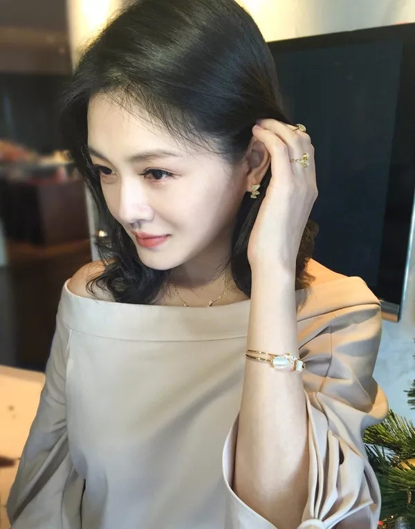 大S|大S幸福新生活,状态重返18岁少女,果然“爱”才是解药