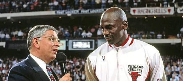 MVP|NBA哪个位置最容易拿MVP？历史上得分后卫和小前锋只有四人获奖
