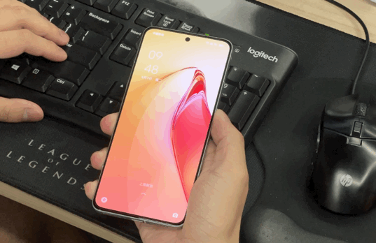 iOS|iOS 16提升多大?上手实测就知道,个性化设置对比ColorOS不太够看