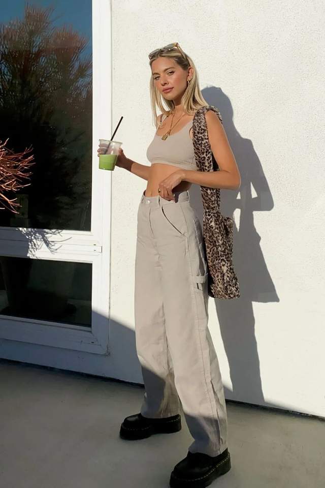 穿衣搭配|抹胸上衣，你的夏季清凉全靠她了！