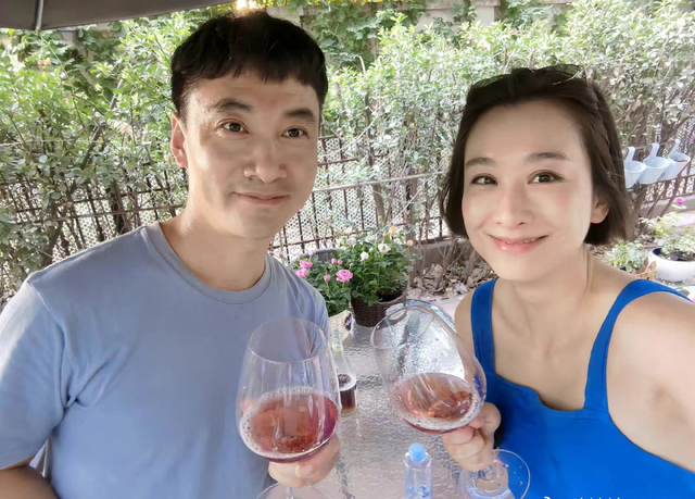 穆婷婷|穆婷婷退圈四年罕曝近照！身材发福认不出