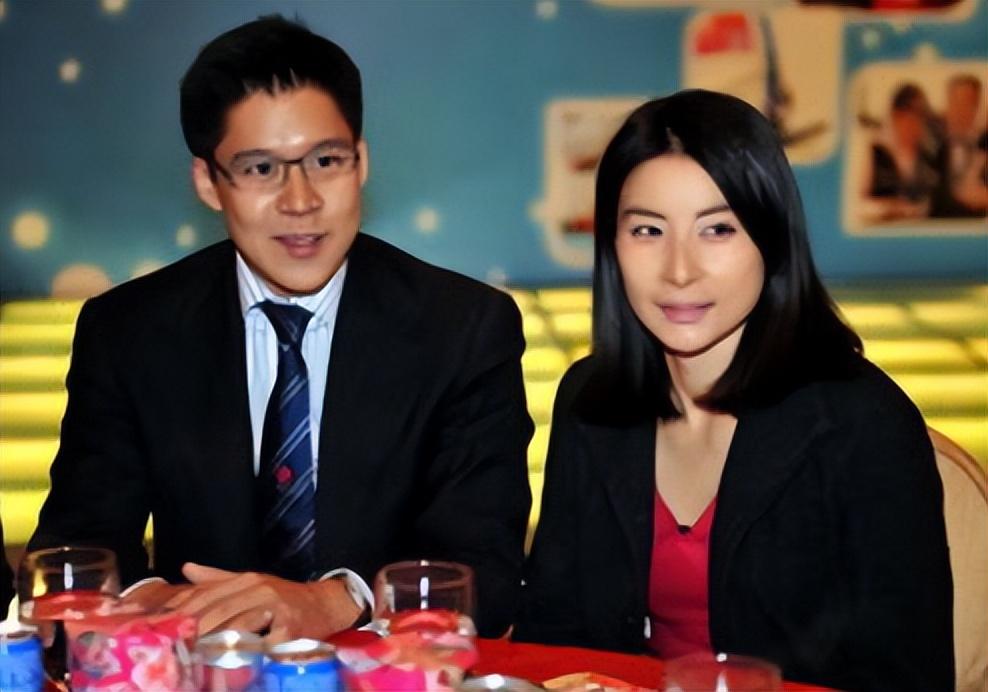 韩雪|\清醒贵妇\郭晶晶：被港圈贵妇排挤获公公撑腰，连夜搬出霍家豪宅