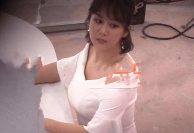 董洁|杨紫成也整容，败也整容，她后悔吗？