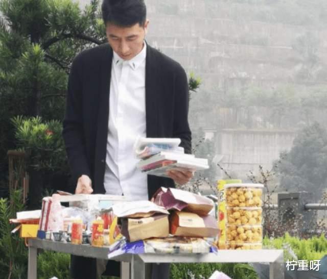 林生斌|再婚得女后的林生斌,为何从被众人同情到彻底翻车?