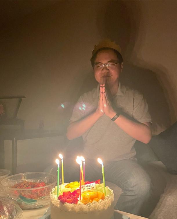 德云社|德云社陶阳发文，祝师叔生日快乐，得到回应后说出一堆自己想吃的