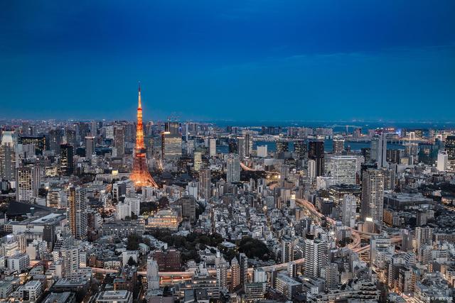 日本|中日职场对比,我们什么时候才会有安全感?