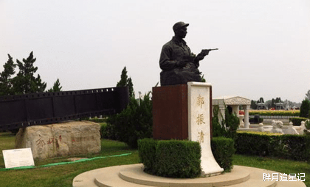 电影|“李向阳”郭振清78岁逝世葬礼普通：一无所有的来，一无所有地走