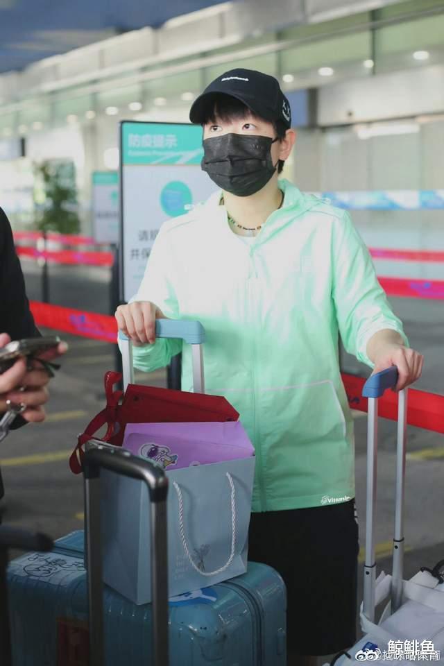 孙颖莎|国乒榜样，孙颖莎把休息时间拿来训练，为亚运会和世乒赛蓄力冲刺