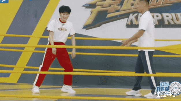 周深|蔡徐坤的“高光”，周深的“顽强”，让这期跑男彻底封神了