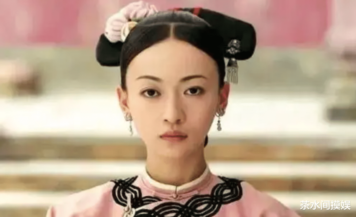 古装剧|古装剧造型能有多奇葩?脑门套鸡毛,蕾丝覆面,头上种树也不算啥