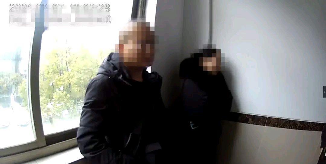 杭州男子表白遭拒,报警自首犯罪,女方:我自愿的!男子悲剧了