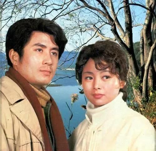 张芝华|演员张芝华，拍戏路上捡来一个老公，64岁活出自我