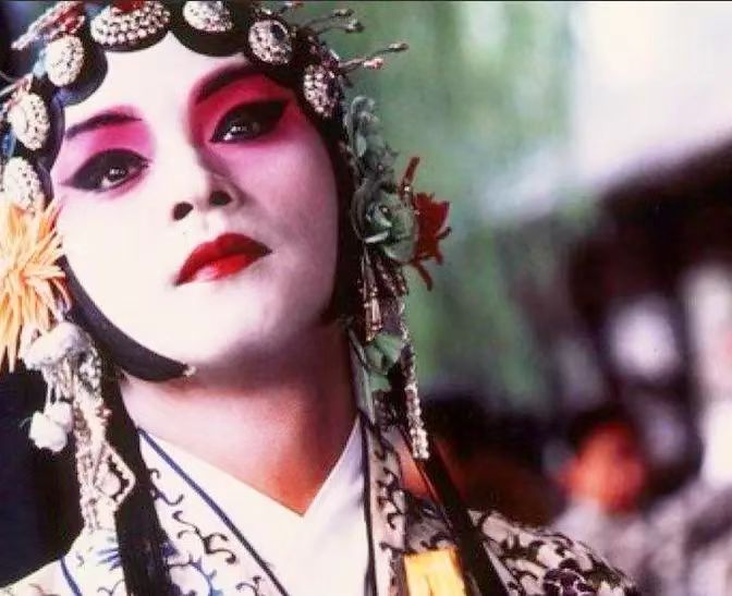 张国荣|张国荣意外登上热搜，不是因为纪念日，也不是他的生日