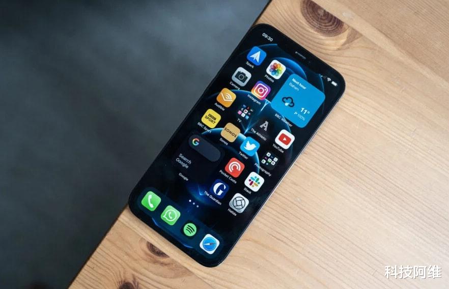 摄像头|iPhone12 Pro再次降价，128GB版本跌至新低，还买iPhone13吗？