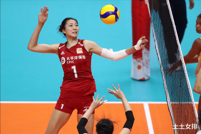 美国队|盘点2米的女排高妹！袁心玥201CM居然不是前3，美国女排新秀居首