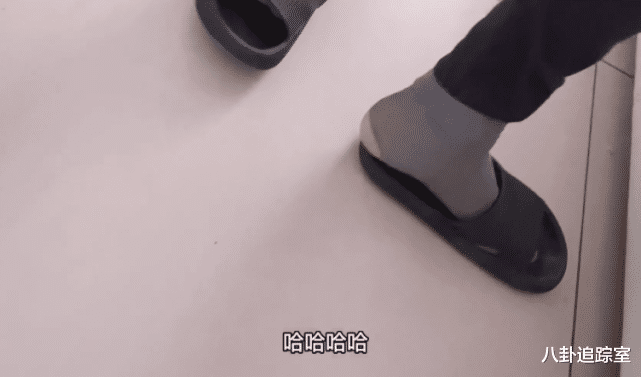 袜子|姚威吃田螺，吓的悦悦嗷嗷叫，桌上梳子惹争议，杜粉：又卖惨