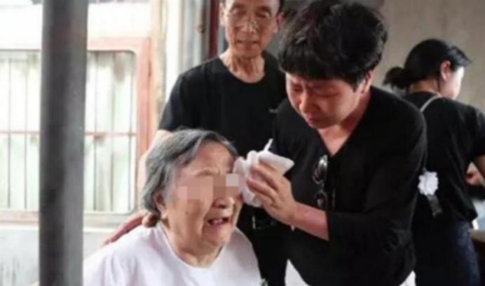 河北夫妻改造家中旱厕,不料挖出失踪19年儿子的尸骨,真相为何?