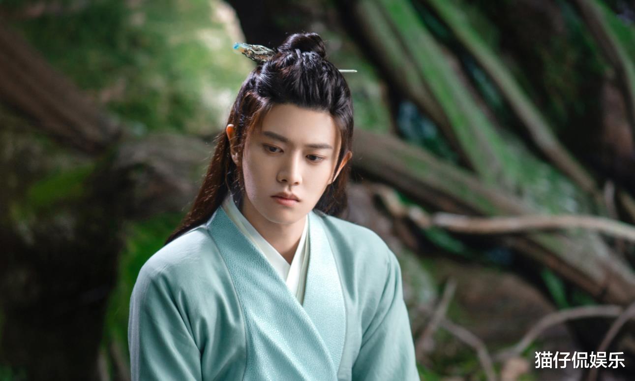 迪丽热巴|按头都磕不动！不合适的古偶剧选角，可谓堪称灾难