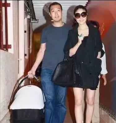 倪萍|生孩子前美若天仙，生孩子后却模样大变，倪萍陈红太不容易了