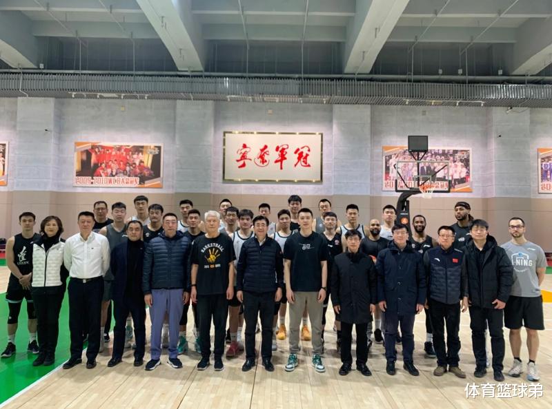 杨鸣|杨鸣核武器到账，这下辽宁的底气更足了，因为他们将再启夺冠路