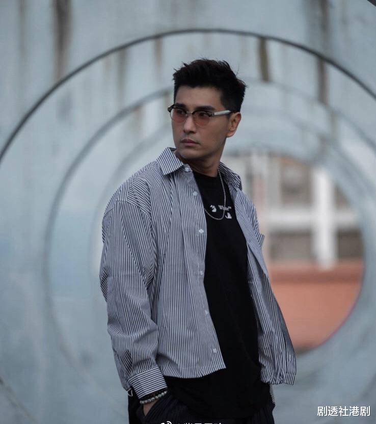 陈展鹏|45岁TVB视帝疑似开拓内地市场，自曝期待参加内地大热综艺节目