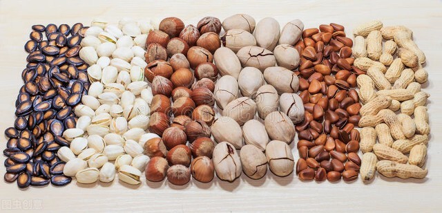 过年买开心果时,“白壳”和“黄壳”区别大,看完搞懂再买不吃亏