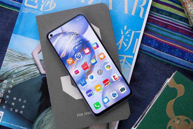 三星Galaxy|2022年买手机,预算3000-4000,这几款?盲入?不出错