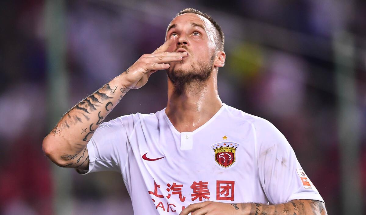 中国足协|足协考虑不周还是习惯了不想说明？难怪球迷总爱议论海港和陈某人