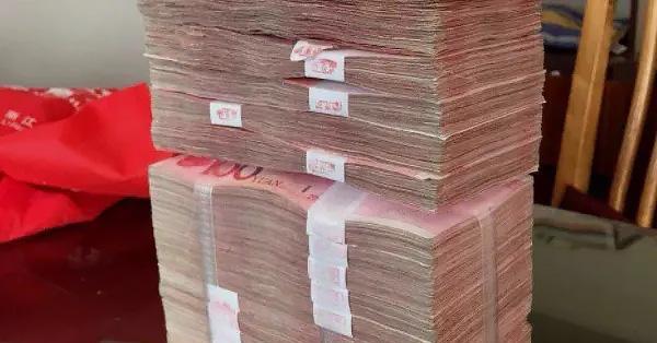 医闹?湖南老太“术后躺医院5年”欠费50万:家属反向索赔266万!