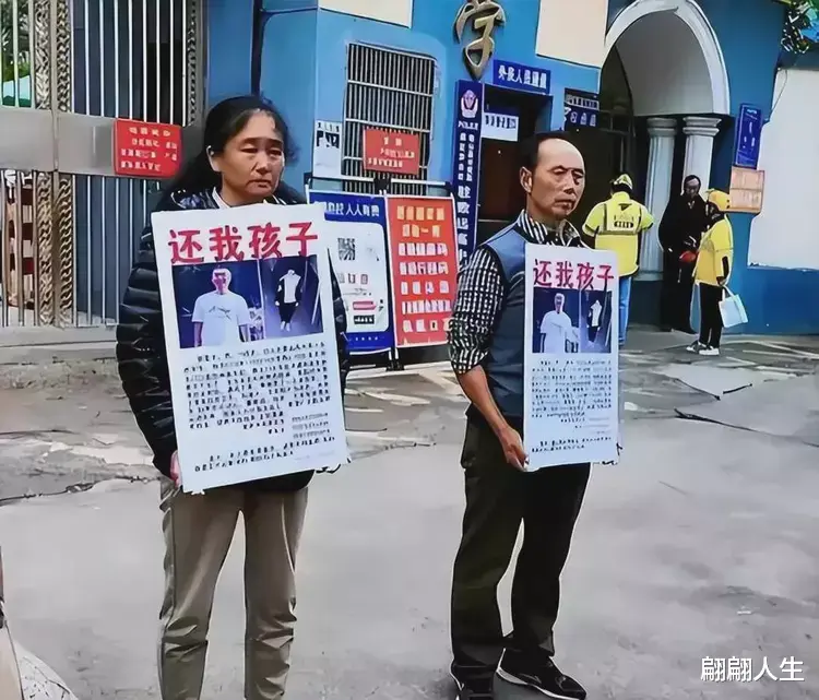 不是蜀黍无能,而是权力无情,胡鑫宇案大家可能错怪帽子蜀黍了