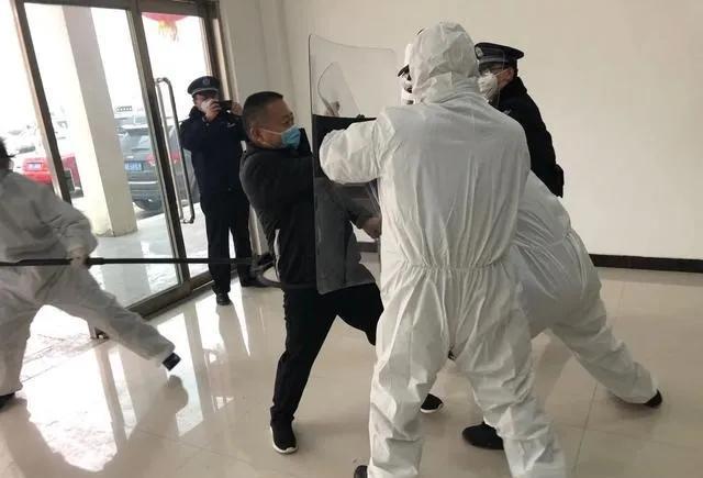同一天抓获的犯罪嫌疑人,1月8日前判刑的和没判刑的,结局不一样