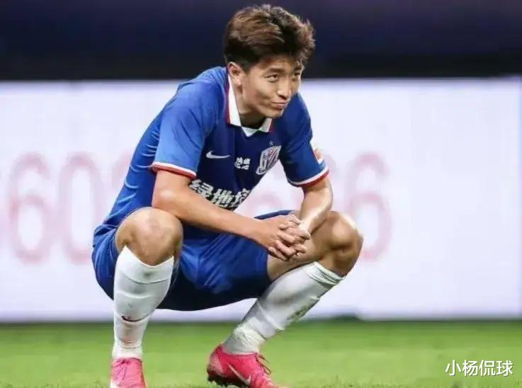 杨旭|中超降薪至300万，杨旭、买提江等及时签下1200万年薪长约的球员成大赢家