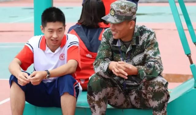 肖战|孙卓被买家“宠坏”,不做家务体态差,孙海洋的“神器”逗笑网友