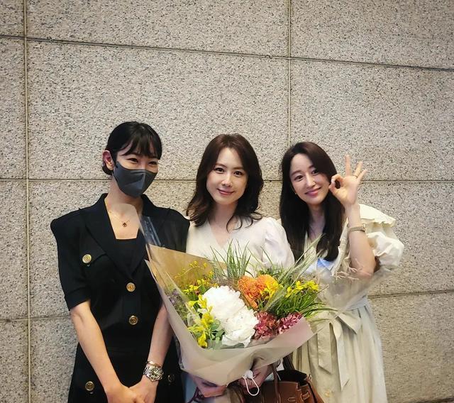 全慧彬|《Okay！光姐妹》全慧彬洪银姬高媛熙再重聚，网友：女神们太美了