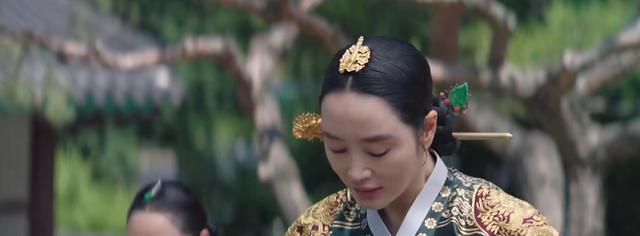 林志玲|最火韩剧《王后伞下》这个王后太个性了，竟敢挑战婆婆的权威